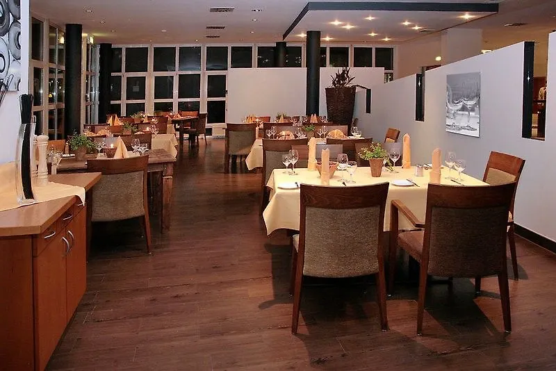Courtyard By Marriott Dortmund Hotel