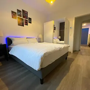 Jaybnb - Ps5 55 Zoll 4k Tv Gaming Appartement